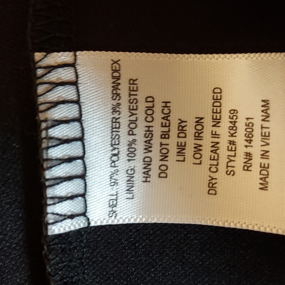 Black with Tropical Print Tea Length Ruffle Accent in Front w/ Tie Skirt Size M - Picture 6 of 6